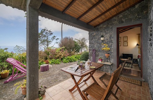 Santa Maria Maior Cottage | Quinta Devónia - Cedro, country house with sea view
