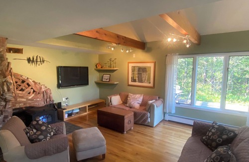 Truro House | Quintessential Cape Cod Oceanside Getaway-Book your Best Truro Fall Retreat Now!