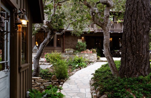 Golden Rectangle Cottage | Quintessential Carmel Charmer-Walk to downtown Carmel & beach, AVAIL 2026 ONLY