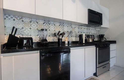 Shiribana House | Quite Villa, with pool. Easy drive to beaches. With car rental options.