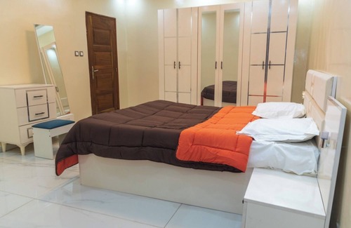 Pointe des Almadies Apartment | Résidence AdjaRouguy Grand-Mbao