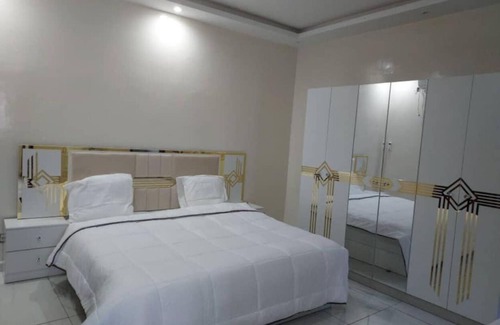 Pointe des Almadies Apartment | Résidence AdjaRouguy Grand-Mbao