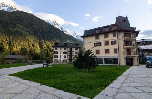 Chamonix City Centre Apartment | Résidence Alpes Apt 4 Happy Rentals - Happy Rentals