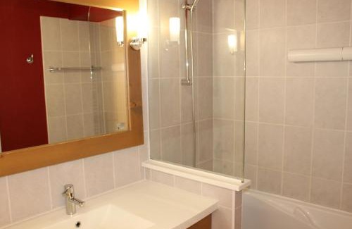 La Perriere Apartment | Résidence Christiana 406 Clés Blanches Courchevel