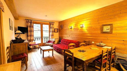 Vallouise-Pelvoux Apartment | Résidence Le Belvedere - Chaleureux appartement T3 de 42 m²plein sud 4/6 personnes MAE-5231