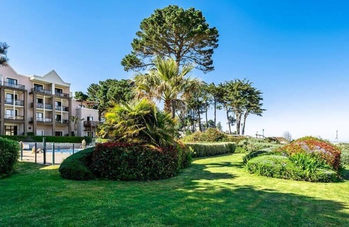 Perros-Guirec Apartment | Résidence Pierre & Vacances L'Archipel *** - Apartment 5 people - 1 bedroom - Terrace or balcony