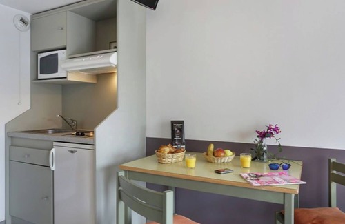 Merville Apartment | Résidence Résid'price ST4