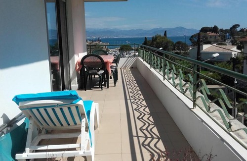 Cap-d'Antibes Apartment | Résidence Stella Maris