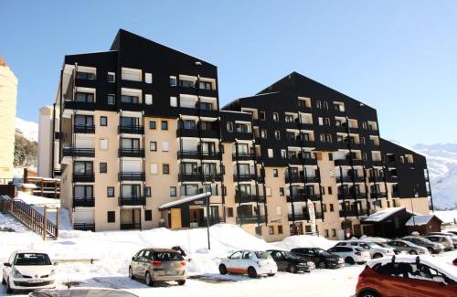 Les Menuires Apartment | Résidence Villaret - Studio atypique avec beaucoup de rangement MAE-2694