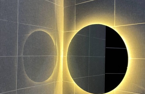 Abuja Cabin | R-Oak Hotels and Apartments