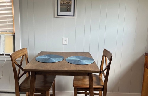 Misquamicut Apartment | Rabbit Run Room Number #3