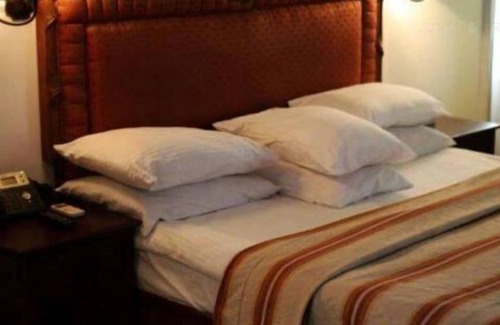 Aggrey Road Hotel | Racheal Hotel