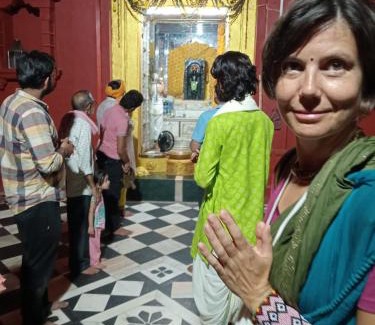 Govardhan House | RADHA APARTMENTS Stay