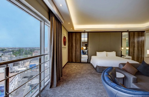 Ikeja Hotel | Radisson Blu Lagos Ikeja Hotel