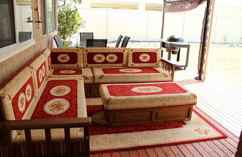 Perth House | Raeside Home: Cosy pet friendly family home, Close to beaches and cafes.