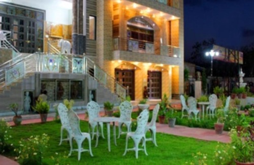 Udaipur Resort | Rajeshwari Resort