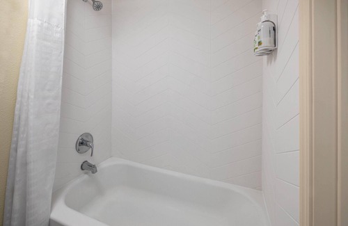 Merced Hotel | Ramada by Wyndham Merced