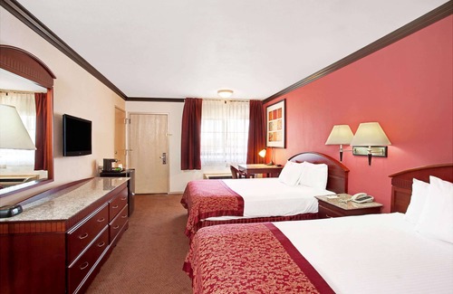 Lamanda Park Hotel | Ramada by Wyndham Pasadena
