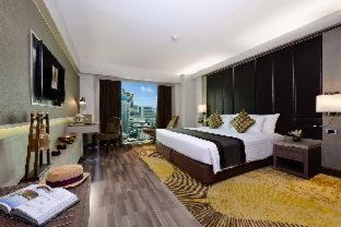 Nana Hotel | Ramada Sukhumvit Soi Eleven