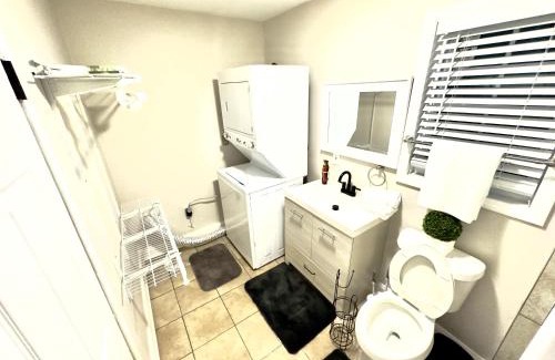 Fairburn Apartment | Ranch cave