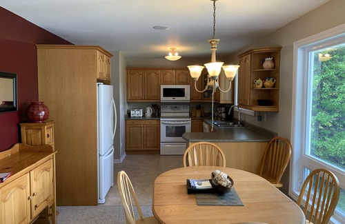 Perry Cottage | Raspberry Bay lake Cottage . a great vacation experience