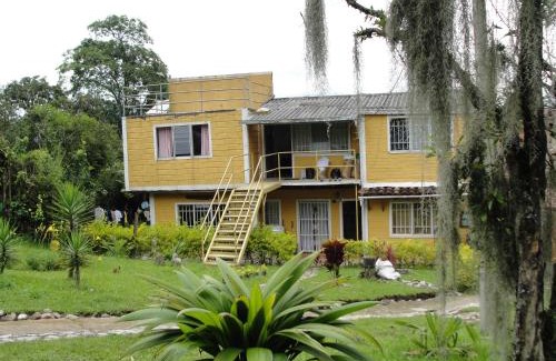 Envigado House | Rasta Room In The Magic Woodland - Envigado Medellin