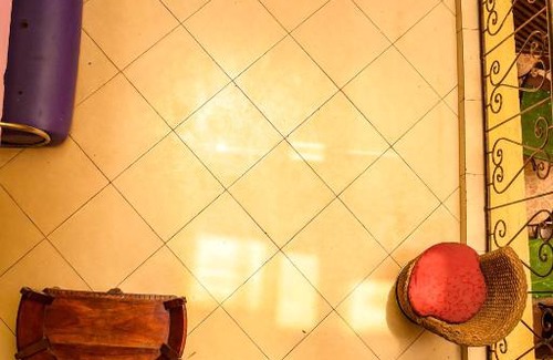 Central Business District Bed & Breakfast | Raya Hotel