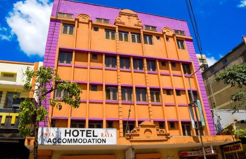 Central Business District Bed & Breakfast | Raya Hotel