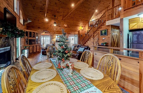 Morganton House | Raymond's Hideout