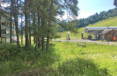 Le Devoluy Apartment | RDC La joue du loup