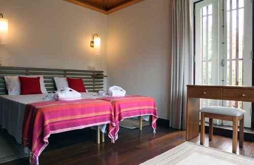 Goaes Other | Recantos in Portela Village