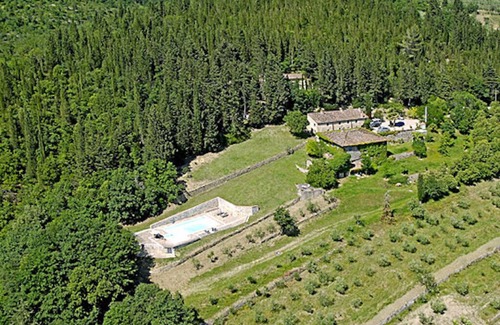 Barberino Tavarnelle Villa | Red House - Country villa in Chianti Classico