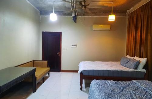 Siem Reap House | Red Road House
