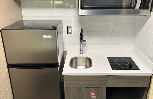 Marysville Hotel | Red Roof Inn & Suites Marysville