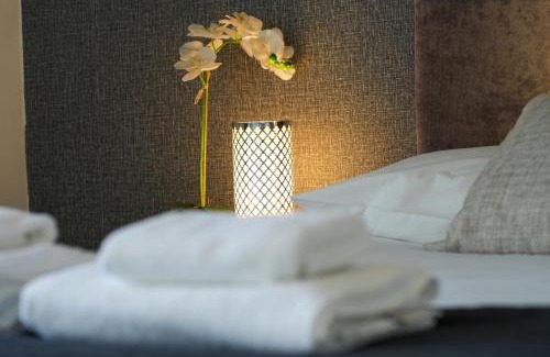 Frampton House | Redbourne Holiday Home
