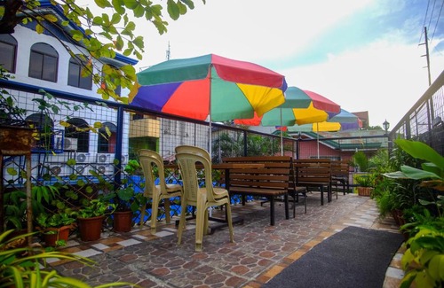 Lapu-Lapu Hotel | RedDoorz at Seacoast Lapu Lapu Property