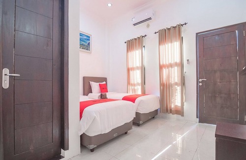 Cileunyi House | RedDoorz near Jatinangor Town Square