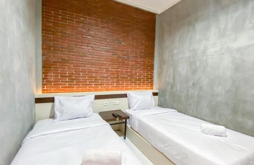 Sidomulyo Hotel | RedDoorz Syariah At Mitra Guest House