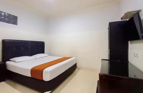 Muara Bungo Hotel | RedDoorz Syariah near Universitas Muhammadiyah Bungo