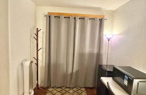 Scotts Valley House | Redwood View Suite 326SQ.FT Private Entrance &Bath