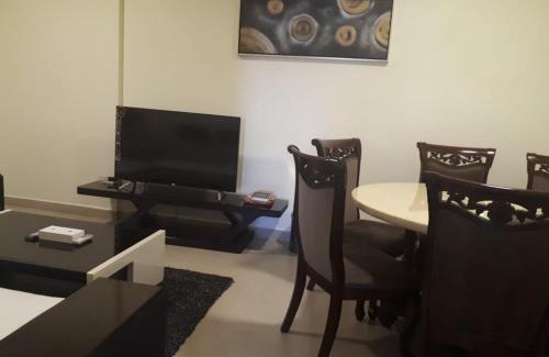 Ajman Apartment | Reef Hotel Aparts (Tabasum Group)