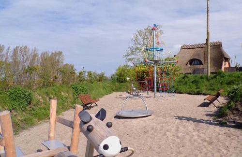 Nieby House | Reetdorf Geltinger Birk Atelierhaus Regenbogen