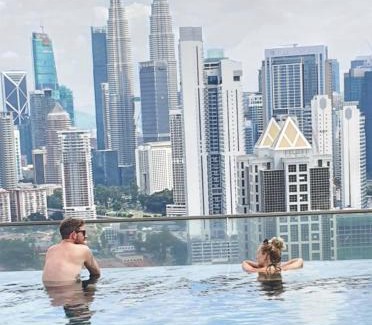 Chow Kit Apartment | Regalia Suites KLCC View Rooftop Infinity Pool by SHI