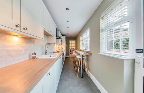 West Cliff Cottage | Regatta House