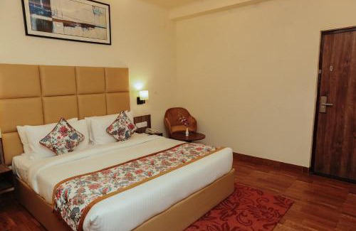 Greater Noida Apartment | Regenta Inn Greater Noida, 15 Mins to India Expo Mart