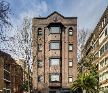 Kings Cross Apartment | Regents Court Sydney