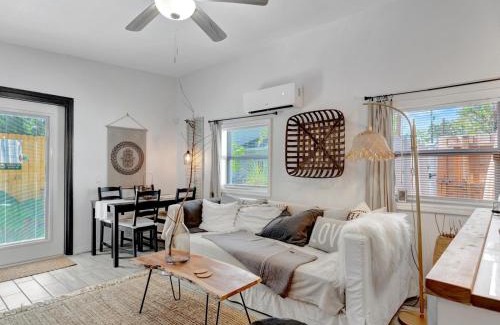 Largo Apartment | Reimagine Relaxation - Discover A Luxury Vacation That Inspires!