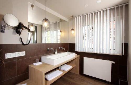 Buchen Hotel | REINHARDTs HOTEL