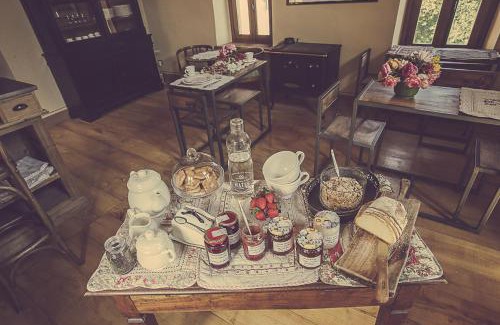 Pollone House | Relais di charme Frazione Chiavolino