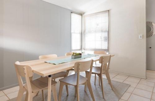 Birdland House | Relax and Recharge here Close to All Attractions